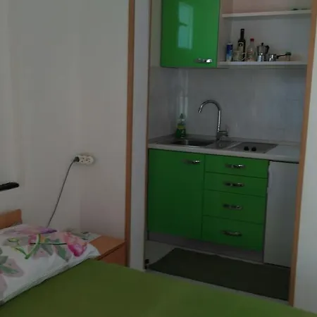 Apartment Vis *