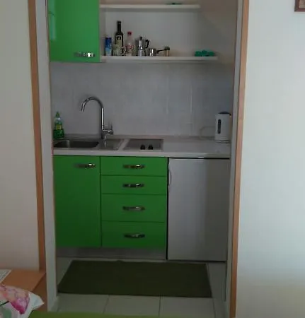 Apartment Vis Vis