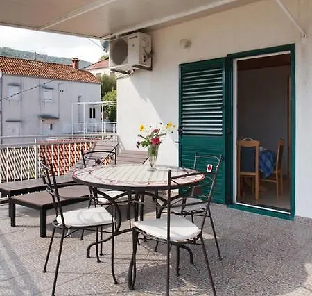Apartment Vis